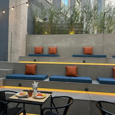 Inspira Santos Boutique Готель 3*