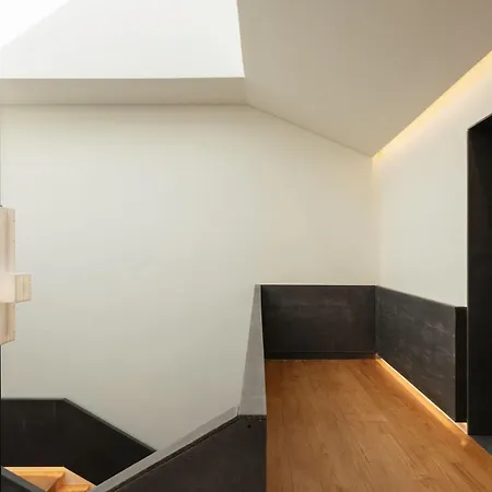 Inspira Santos Boutique