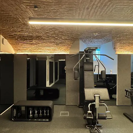 Inspira Santos Boutique 3* Лісабон