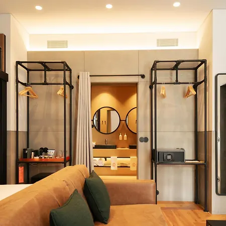 Отель Inspira Santos Boutique