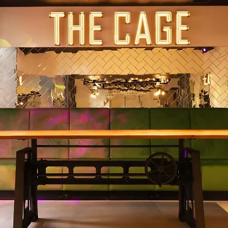 Inspira Santos Boutique Готель 3*